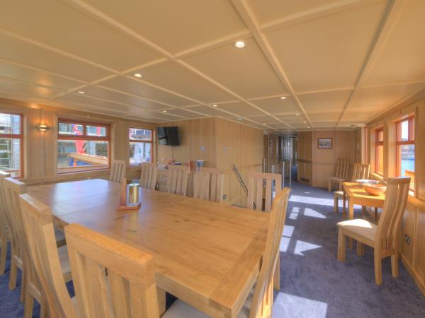 Scotland cruise, private charter