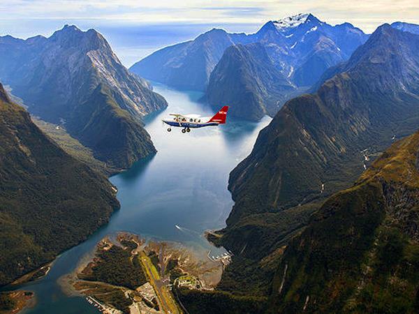 New Zealand 17 day small group tour 