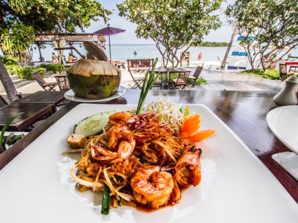 Thailand island hopping vacation