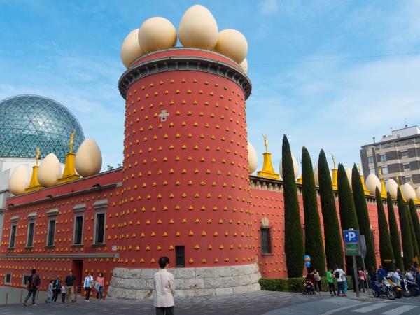Biking tours in Catalonia, Girona to Barcelona