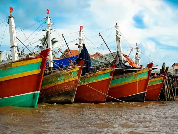 Vietnam small group explorer vacation