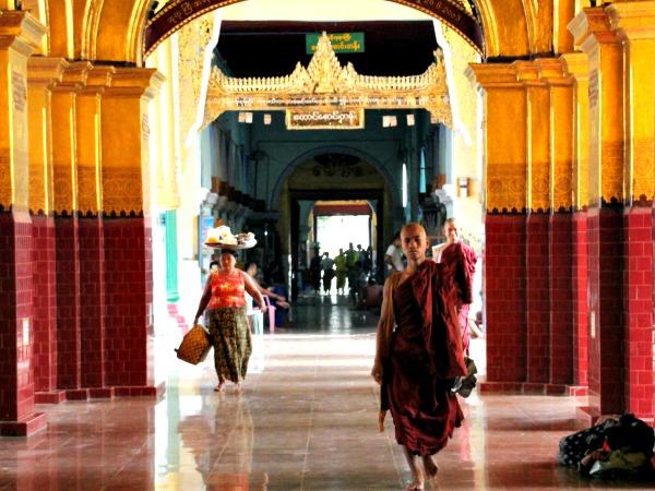 Myanmar tailor made tour, tea, temples & trails