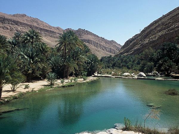Oman vacation on a shoestring