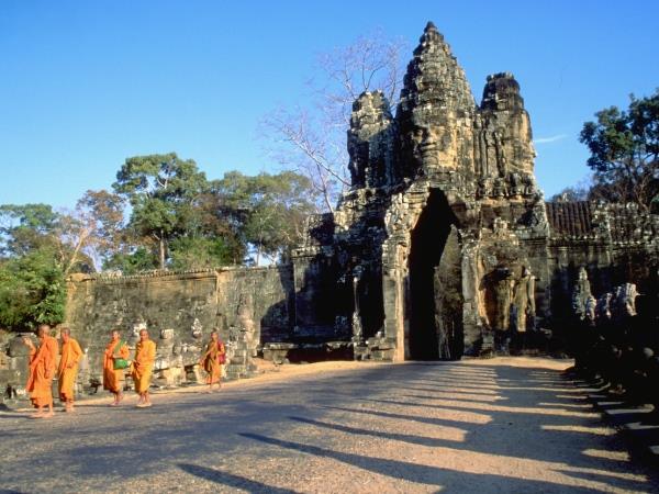 Vietnam and Cambodia tour, along the mighty Mekong