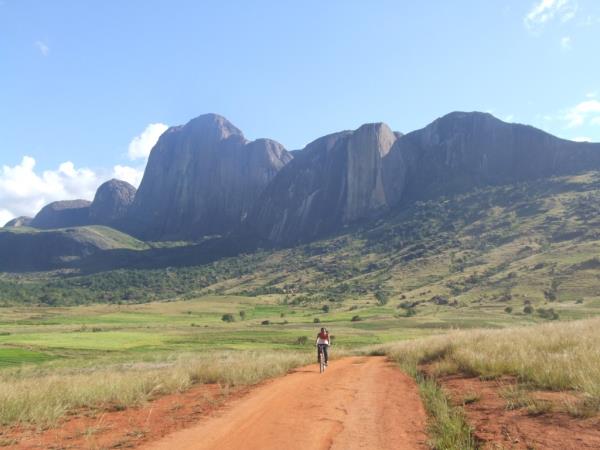 Madagascar vacation, overland adventure
