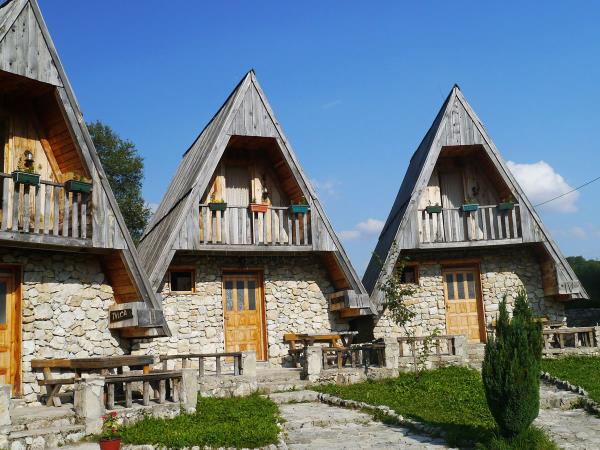 Montenegro hiking vacation