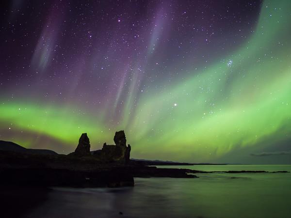 Northern Lights photography vacation in Iceland, coast & ice