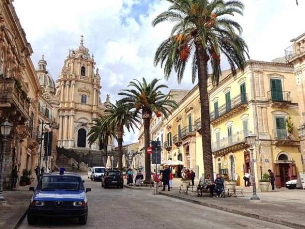 Sicily food vacation in Italy