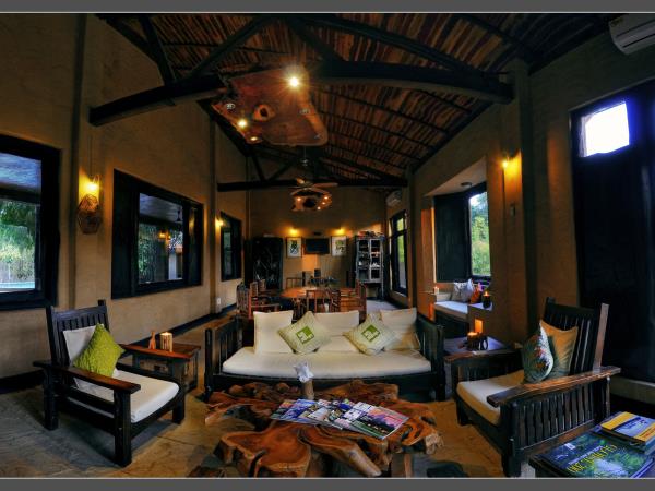Tiger safari in India, Bandhavgarh & Kanha