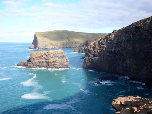 New Zealand self drive walking vacation
