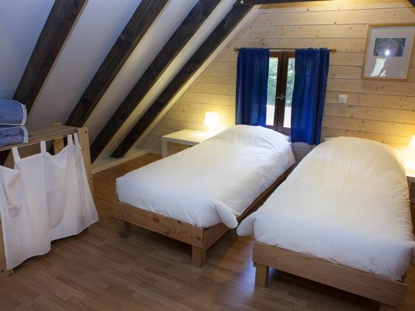 Dordogne rural self catering chalets, France