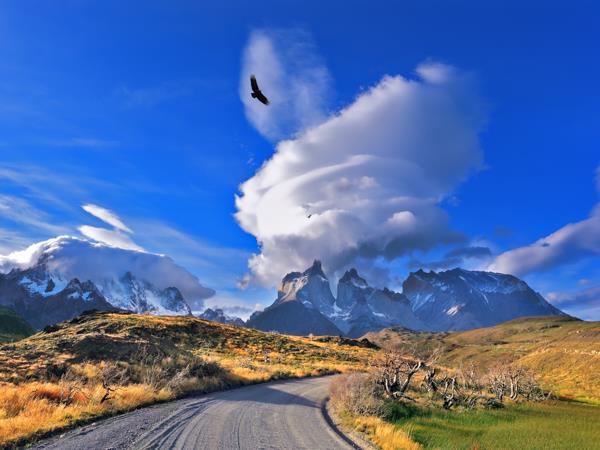 Patagonia family vacation, glacial lakes and mountains