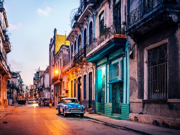 Small group tours to Cuba