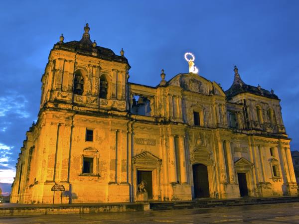 Nicaragua vacation, Cobbled Streets to Coral Reefs