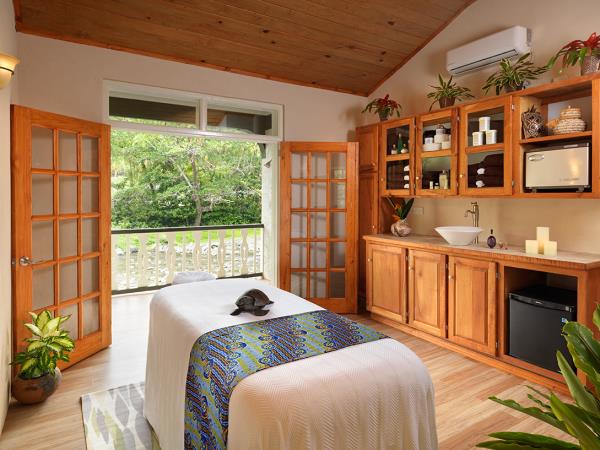Dominica luxury accommodation, Rosalie Bay