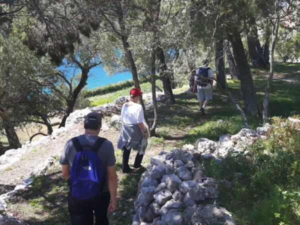 Croatian coast walking tours, self guided