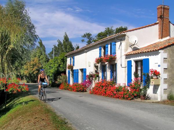 France self guided cycling vacation
