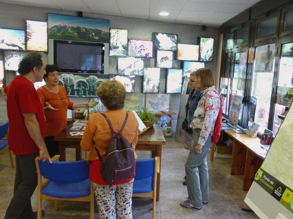 Learn Spanish and walking vacation, Spanish Pyrenees