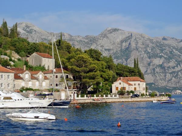 Self guided biking vacation in Montenegro