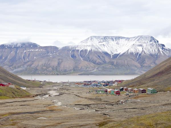 Spitsbergen summer holiday, glaciers of Isfjorden