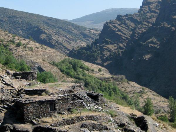 Sierra Nevada self guided hiking, Spain