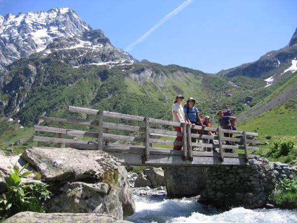 Walking vacations in the French Alps
