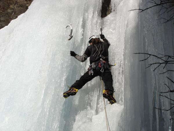 Ice Climbing vacation in the French Alps