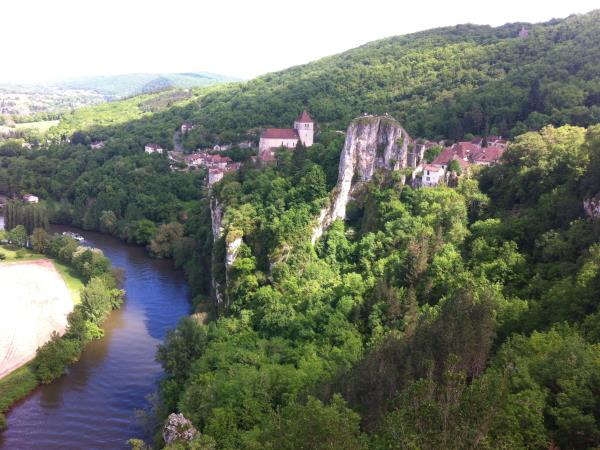 Dordogne biycling tour, France