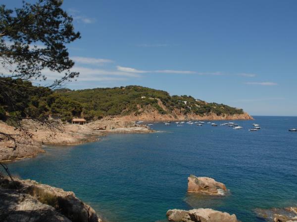 Family cycling and water sports holiday in Spain