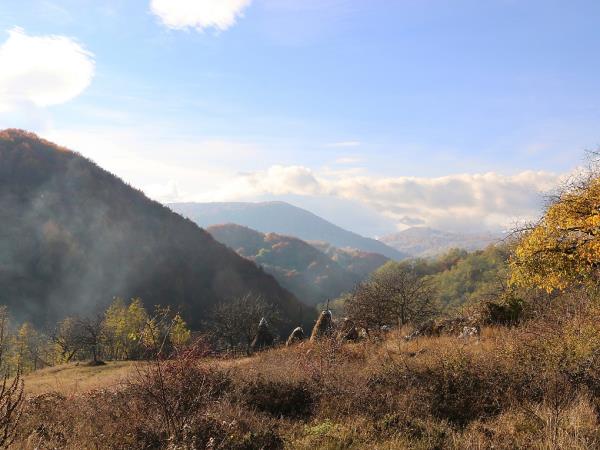 Romania tailormade tour, religion, arts & crafts