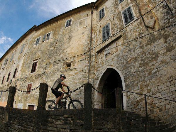 Trieste to Pula cycling tour, self guided