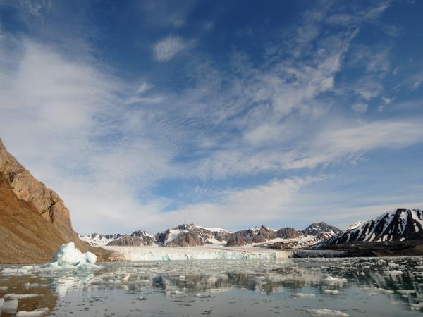 Svarlbard luxury cruise in the Arctic