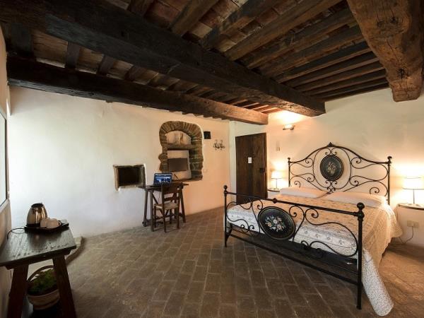 Umbria farmhouse accommodation in Italy