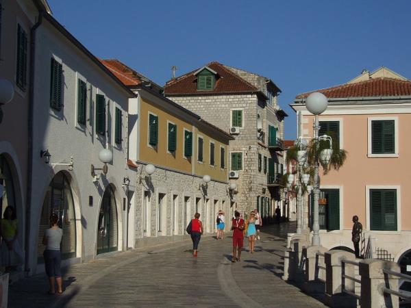 Montenegro cultural highlights tour