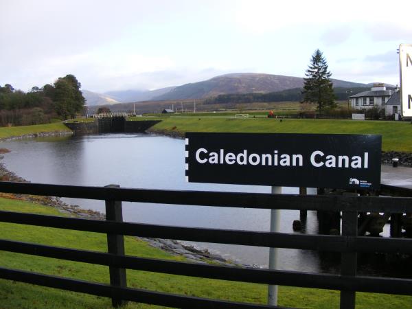 Great Glen Wayhiking vacation in Scotland