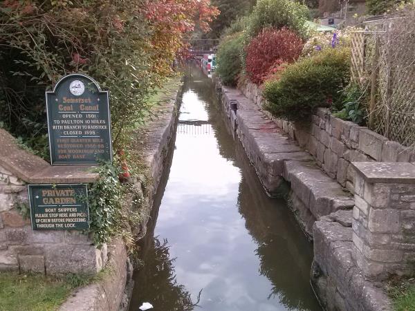 England Trekking Vacation, Reading to Bath