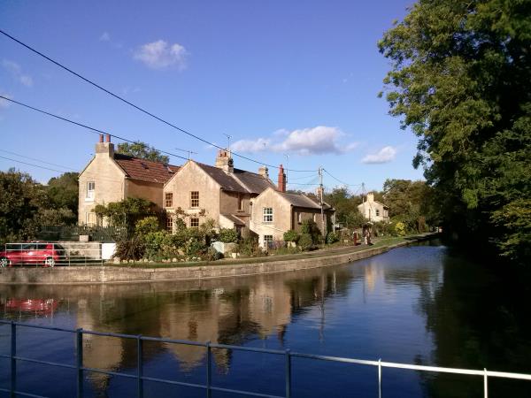 England Trekking Vacation, Reading to Bath