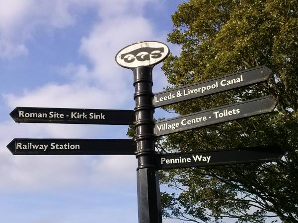 The Leeds and Liverpool Canal hiking holiday, England