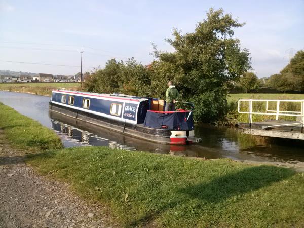 The Leeds and Liverpool Canal hiking holiday, England