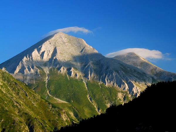 Bulgaria walking vacations