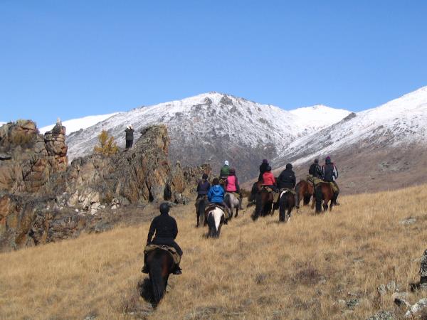Mongolia horse riding vacation, Altai Taster