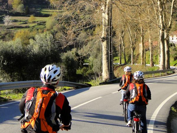 Family biking vacation in Portugal, 5 days