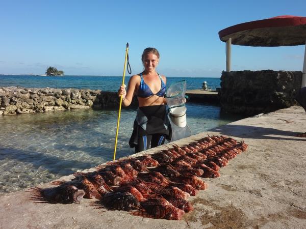 Lionfish spearing marine conservation in Belize