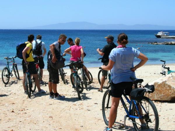 The Cyclades biking vacation, Greece