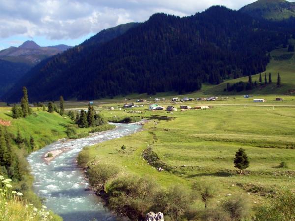 Kazakhstan cultural tour