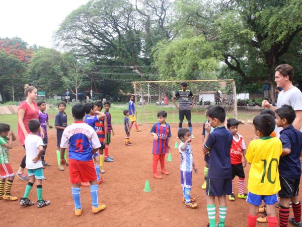 Volunteer in India, sports coaching