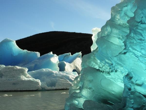 Patagonia hiking vacation, glacier tour