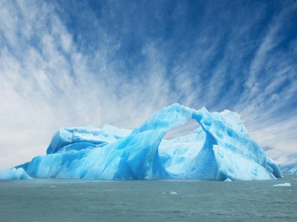 Patagonia hiking vacation, glacier tour