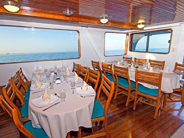 Galapagos cruise vacation