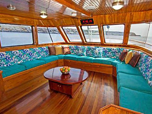 Galapagos cruise vacation
